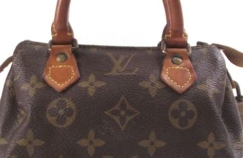 borsa lv falsa|Come Riconoscere una Borsa di Louis Vuitton Falsa.